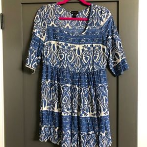 Short boho style dress with quarter length sleeves